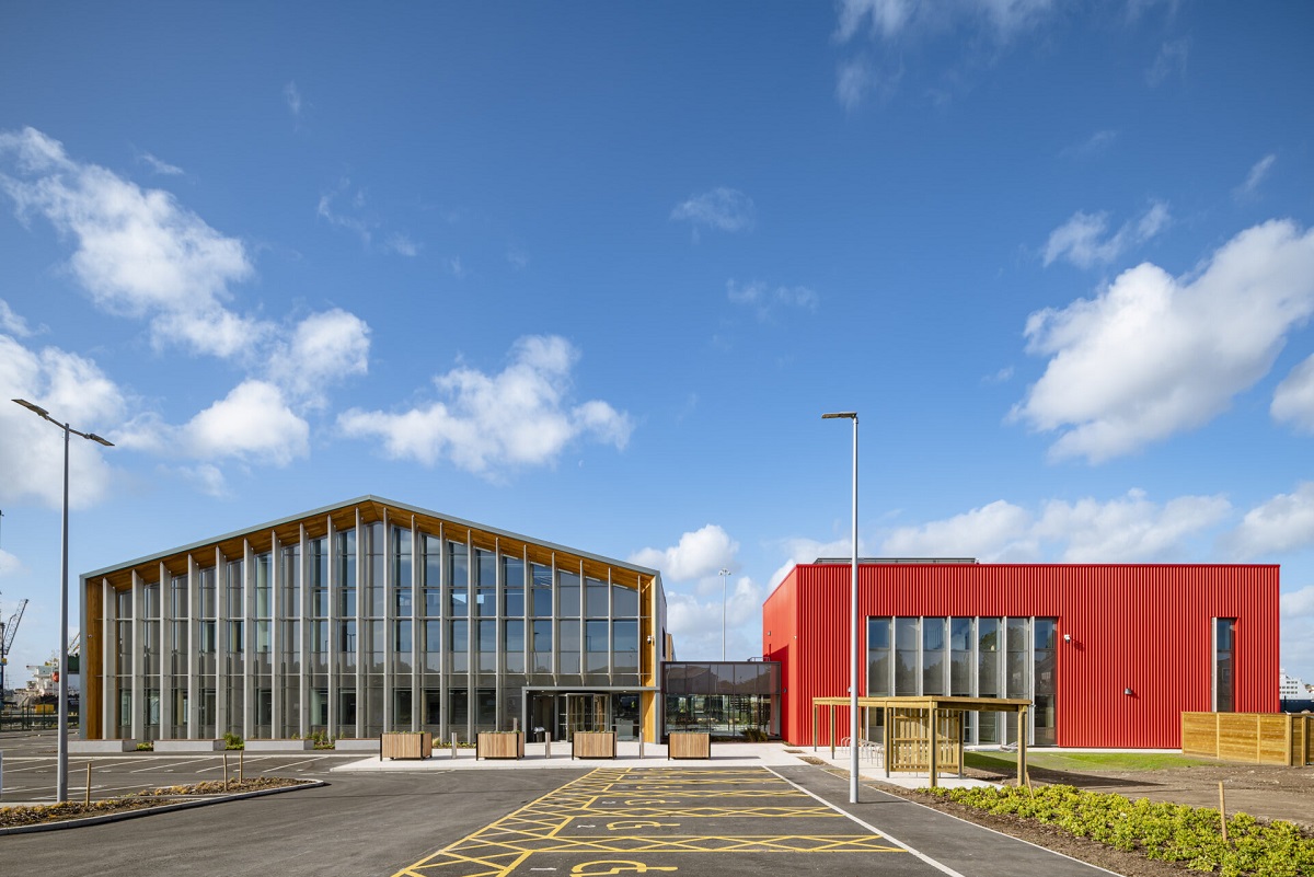 Dogger Bank Operations and Maintenance Base Wins Constructing Excellence Awards