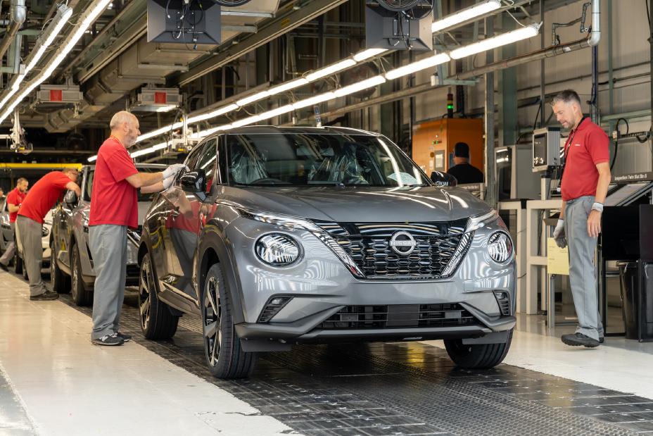 All-electric future versions of flagship Nissan Qashqai, JUKE and LEAF models confirmed