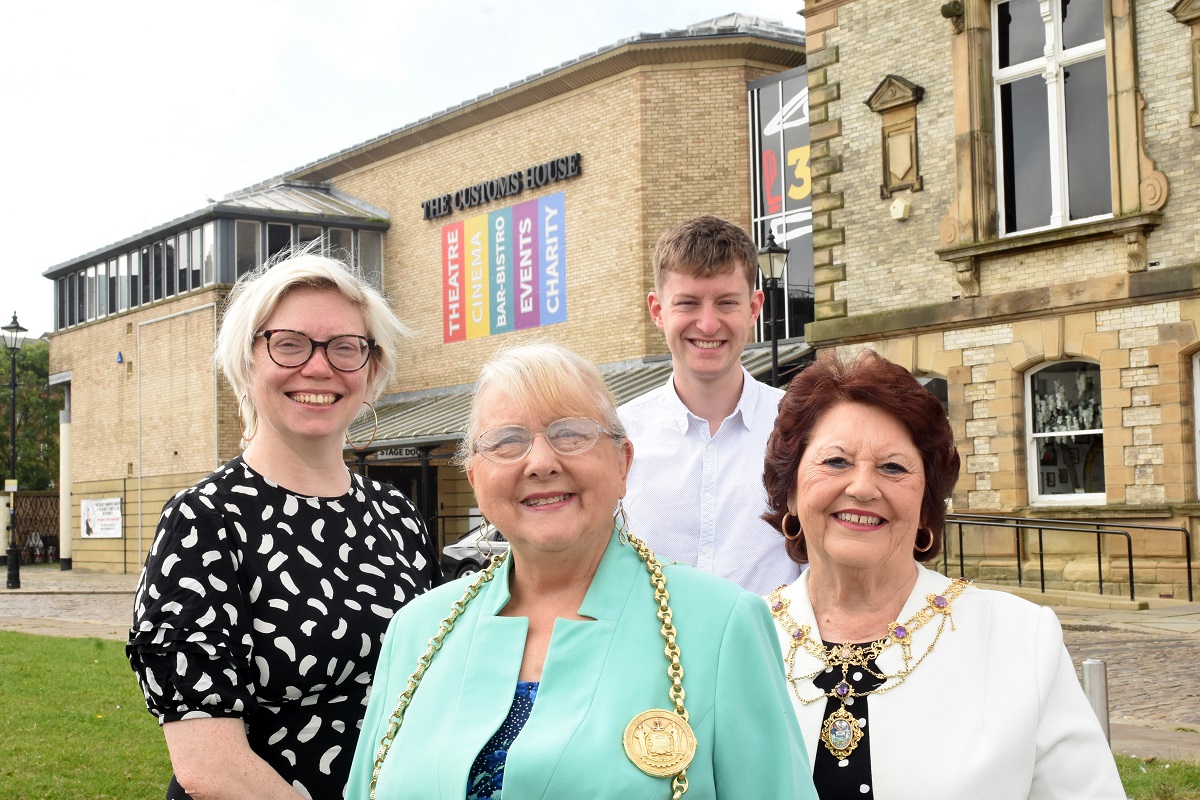 Local Businesses Back Awards to Celebrate Unsung Heroes