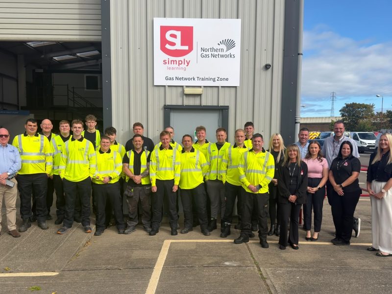 A new partnership between Simply Learning and Northern Gas Networks, led by Managing Director Claire Irving and Chris Adair, Apprenticeship and Training Manager at Northern Gas Networks.